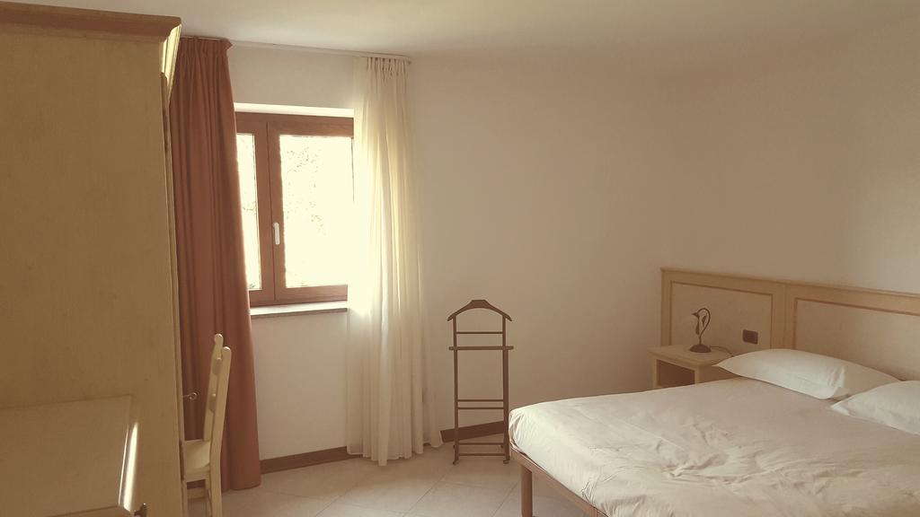 סיסטיאנה Residence Oliveto Mare Carso מראה חיצוני תמונה